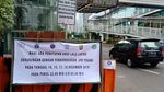 Foto: JPO Tosari Dibongkar Petugas