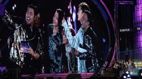 Fans K-pop Rela Habiskan Ratusan Juta Rupiah demi Idola