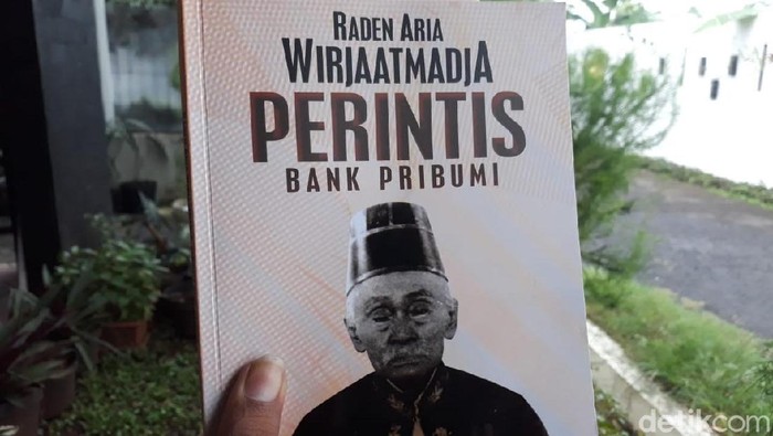 peluncuran buku biografi ra wirjaatmadja, pendiri bank pribumi