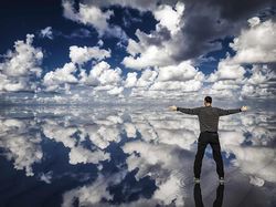 Kumpulan Foto Refleksi yang Menawan Hingga Menggelikan