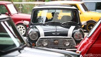 Para penggemar pun saling berbagi pengalaman dan ilmu terkait perawatan mobil ini.