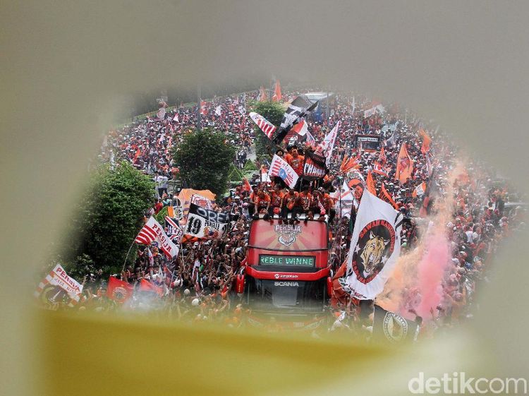 Persija Jakarta Berpesta di Jalan Ibukota