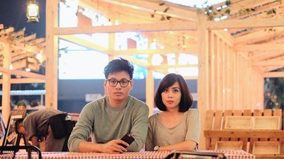 Intip 6 Foto Romantis Rendy Pandugo Bersama Istri