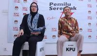 Pembuktian! Kotak Suara 'Kardus' Tak Rusak Disemprot Air dan Diduduki