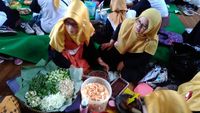 1.000 Emak-emak Bandung Ikuti Lomba Karedok 'Zero Waste'