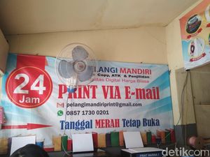 Strategi Tukang Ngeprint Depan Kampus Tetap Eksis di Era Digital