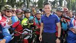 Gaya Kampanye AHY: Biru-biru Sapa Warga Pekanbaru