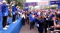 Bantuan tersebut diserahkan secara simbolis dalam acara BRI Family Festival (BRIFFEST) 2018 yang digelar di JCC Senayan, Jakarta Selatan, Minggu (16/12). Acara ini digelar sebagai puncak perayaan HUT Bank BRI yang ke-123. Dari total bantuan, masing-masing mahasiswa mendapat Rp 5 juta, dan masing-masing UKM mendapat Rp 25 juta. Bantuan ini ditujukan untuk memajukan dunia pendidikan dan mendukung para penyandang disabilitas agar usahanya semakin berkembang. Foto: dok. BRI