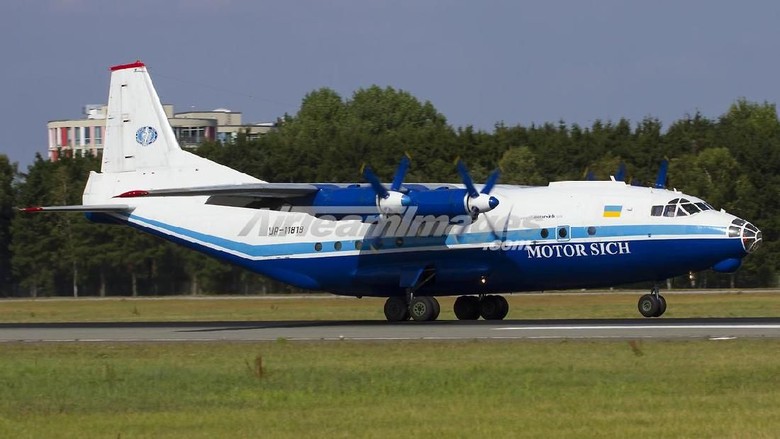 Pesawat Antonov An-12BP disebut sebagai sumber suara meraung-raung yang didengar warga Pekalongan hingga Kabupaten Semarang. Siapa yang memproduksinya?