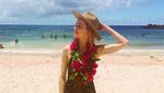 Foto: Amber Heard, Si Cantik yang Doyan ke Pantai