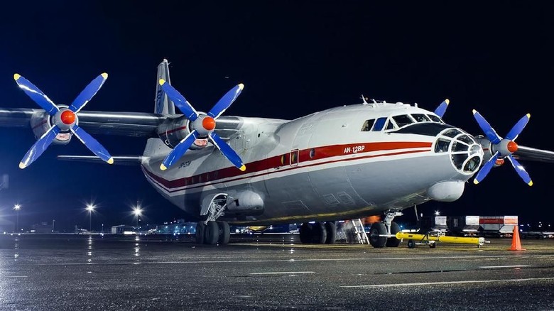 antonov An-12BP antonov An-12BP