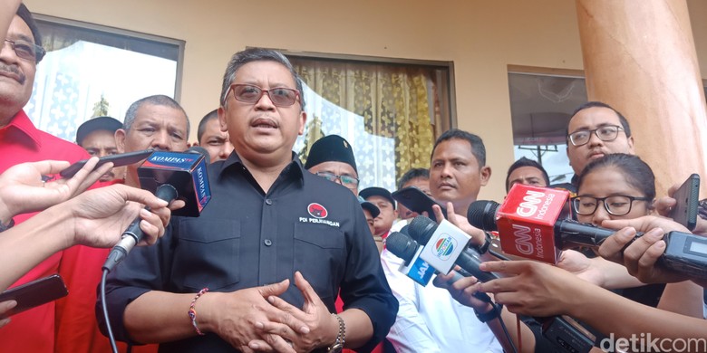 Sekjen PDIP: Gerindra Mulai Siapkan Alasan untuk Kalah Sekjen PDIP: Gerindra Mulai Siapkan Alasan untuk Kalah