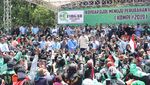 Potret Prabowo Naik Ojek Online Saat Kopdar dengan Komunitas Ojol
