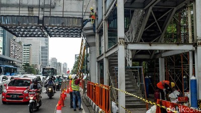 Begini Penampakan JPO Tosari yang Mulai Dibongkar