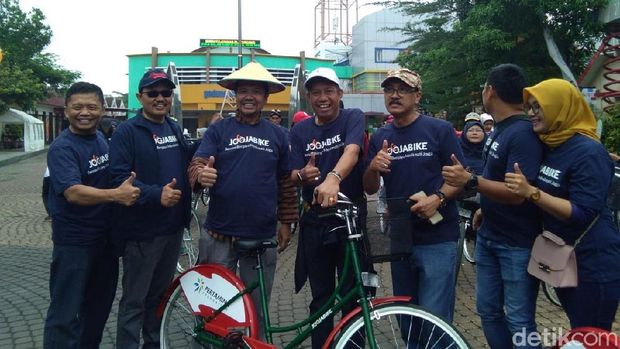 Asyik Banget Cah! Keliling Malioboro Gowes Pakai Jogjabike Aja