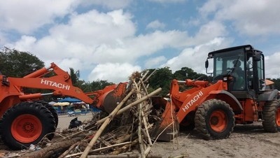 100 Ton Sampah yang Kepung Kuta Bali Dibersihkan
