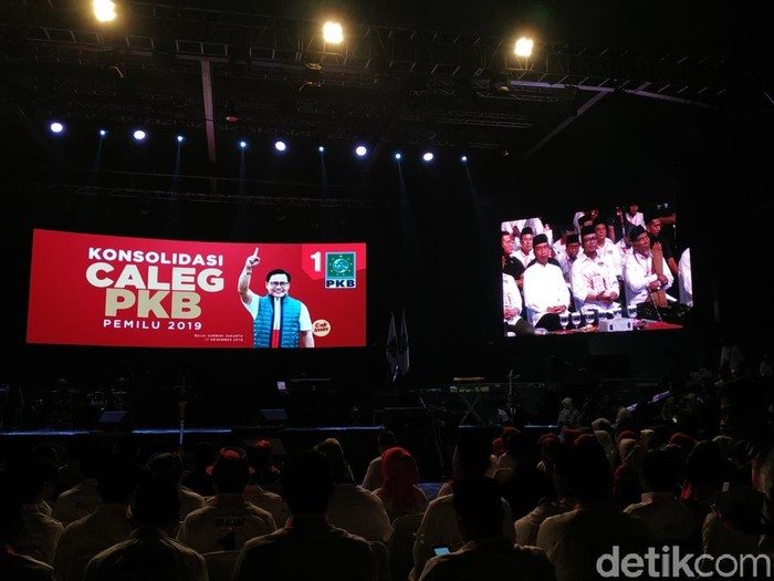 Cerita Caleg PKB Datangi 1.008 Desa di Kalbar untuk Kampanye Pileg