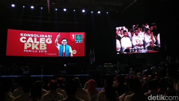 Presiden Joko Widodo (Jokowi) menghadiri konsolidasi calon legislatif PKB, Senin (17/12/2018)
