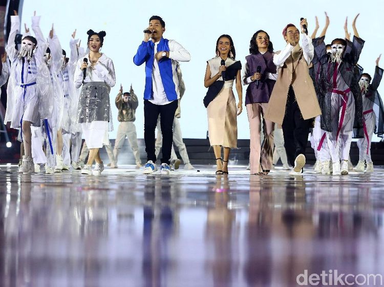 Melihat Lagi Kemeriahan HUT Transmedia ke-17