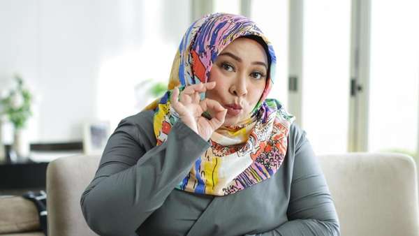 Cuplikan Film Milly & Mamet, Ada Siapa Saja? Cuplikan Film Milly & Mamet, Ada Siapa Saja?