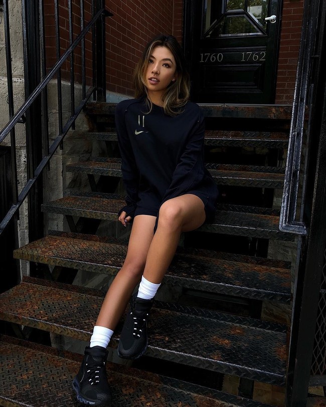 Lily juga memenangkan kejuaraan pertama dalam lomba musim semi untuk University of Southern California sebagai mahasiswa baru. Foto: dok. Instagram @lilymhe