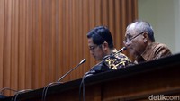 Diduga telah melakukan perbuatan memperkaya diri sendiri atau orang lain atau suatu korporasi yang dapat merugikan keuangan negara atau perekonomian negara, sebut Agus.