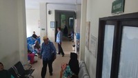 Semua pelayanan tetap berjalan, kecuali memang Poliklinik. Kami akan melakukan aksi ini sampai ada kejelasan dari pihak manajemen, lanjutnya. 