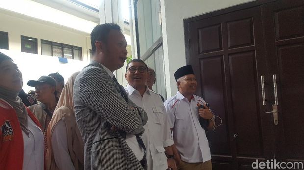 Ahmad Dhani menjelang sidang pleidoi di PN Jaksel, Senin (17/12/2018)