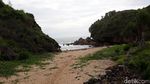Foto: Pantai Toroudan Gunungkidul yang Tenang dan Tersembunyi