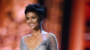 Ini Miss Vietnam, Top 5 Miss Universe yang Bahasa Inggrisnya Dinyinyirin