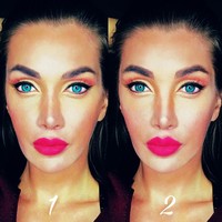 Prosedur ekstrem lainnya yang Pixee lakukan adalah mengubah warna matanya. Warna mata asli wanita asal California Utara itu adalah abu-abu. Dia menggantinya menjadi warna biru. Foto: Instagram (@pixeefox)