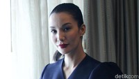 Termasuk alasannya tak pernah memposting ataupun mengunggah foto anak-anaknya di sosial media.