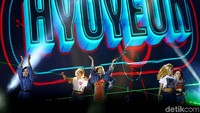 Hyoyeon menjadi penampil utama di hari terakhir HUT Transmedia ke-17 pada akhir pekan lalu di Trnascity Sunburst, BSD, Tangerang Selatan.