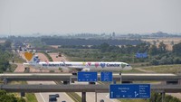 Atmosfair tidak memasukkan maskapai bujet, karena sering mendapat subsidi. Condor Flugdienst dengan nilai 71,8 ada di peringkat kesembilan (Condor Airlines/Facebook)