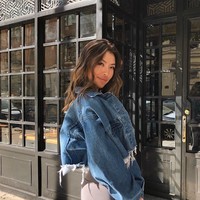 Lily dilahirkan di China Barat Daya dan mulai bermain di kompetisi golf kecil sejak usia lima tahun. Foto: dok. Instagram @lilymhe