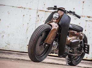 Honda Super Cub Bergaya Cafe Racer, Keren Abis!