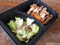 Yuk, Cicip Chikin Korea dan Nasi Goreng Kimchi Enak di Sini!
