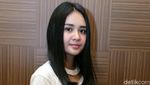 Senyuman Manis Michelle Ziudith