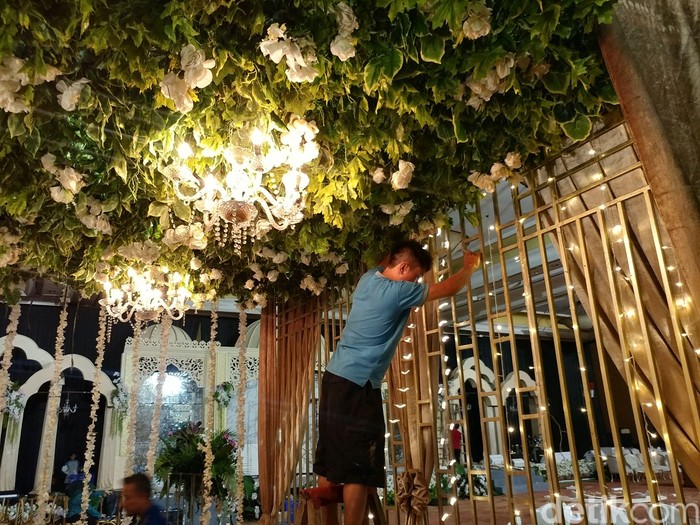 Pernikahan Opick dan Bebi di Hotel Aryaduta