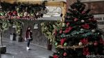 Tempat Penyeberangan Orang di Kota Tua Istimewa Sambut Natal
