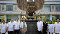 Melalui kunjungan ini, Menkeu dapat melihat fasilitas di perbatasan dan keseluruhan kesiapan dari instansi terkait dalam menjalankan tugas menjaga perbatasan. Pool/Kementerian Keuangan.