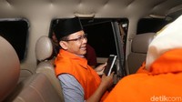 KPK menjerat Taufik sebagai tersangka karena diduga menerima duit Rp 3,65 miliar dari Yahya Fuad. Uang itu diduga terkait dengan perolehan anggaran Dana Alokasi Khusus (DAK) fisik pada APBN-P 2016.