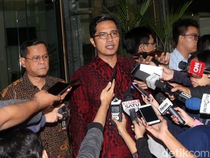 KPK Cecar Khofifah soal Rekomendasi untuk Haris Hasanuddin