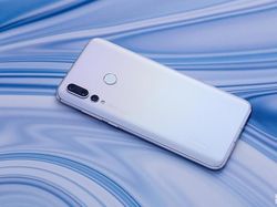 Penampakan Huawei Nova 4 yang Punya Kamera 48 MP