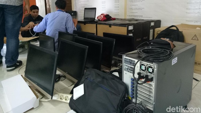 KPU RI Belum Dapat Laporan soal Penarikan Komputer di KPU Makassar