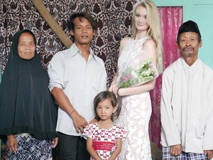 Heboh Pria Magelang Nikahi Bule Cantik Asal Inggris!