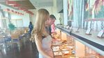 Ramai Dibicarakan, Finalis Miss Universe Kamboja Ternyata Hobi Makan