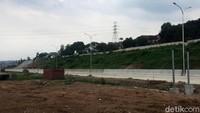 Kepala Proyek Tol Semarang Batang Seksi I-III, R. Beni Dwi Septiadi mengatakan pengerjaan jalan sudah 100% dan uji layak fungsi sudah dilakukan pada awal Desember ini.