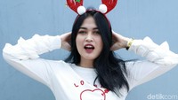 Tiap malam ia dan suami pun selalu berusaha. Pool/Palevi S/detikFoto.