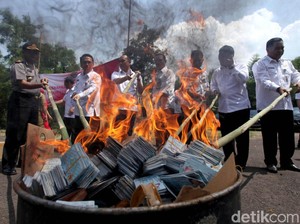Polisi Hentikan Penyelidikan e-KTP Tercecer
